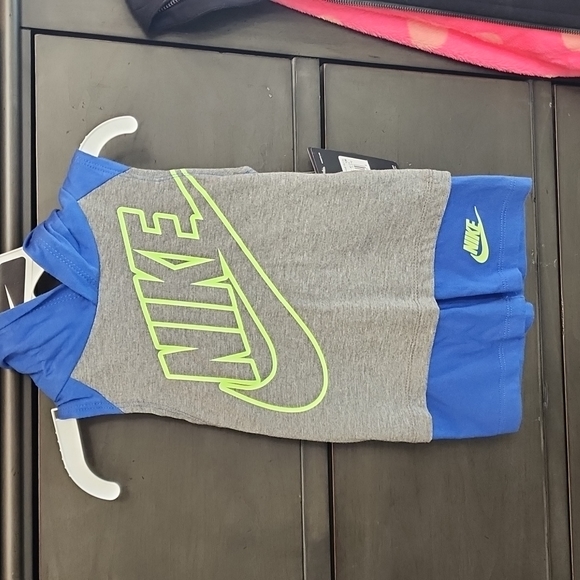 Nike Other - NWT Nike Shorts and tank set
